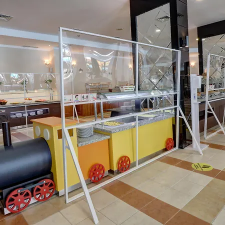 Prestige And Aquapark