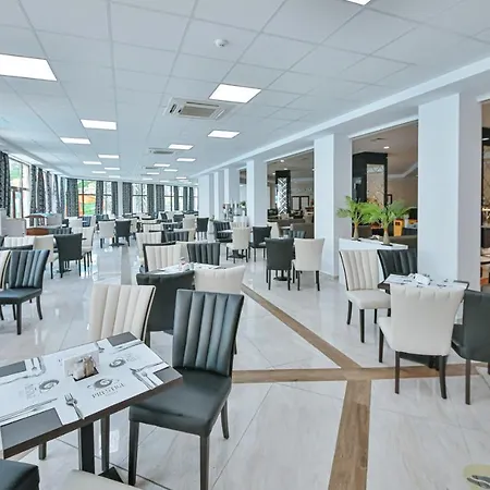 Prestige And Aquapark Varna