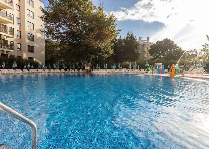 Prestige And Aquapark 酒店 瓦爾納