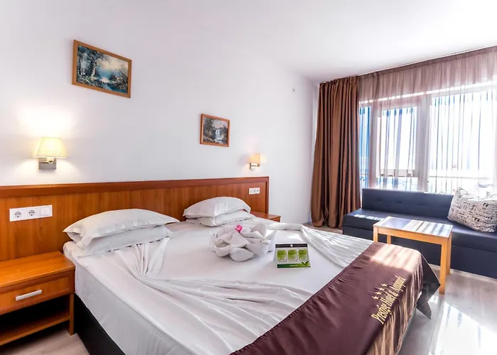 Prestige And Aquapark 酒店