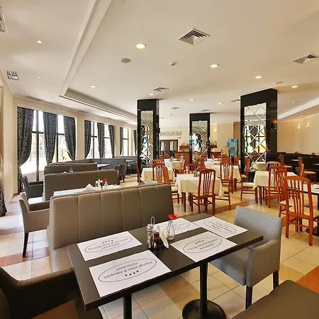 Prestige Hotel&aquapark - 4* Warna