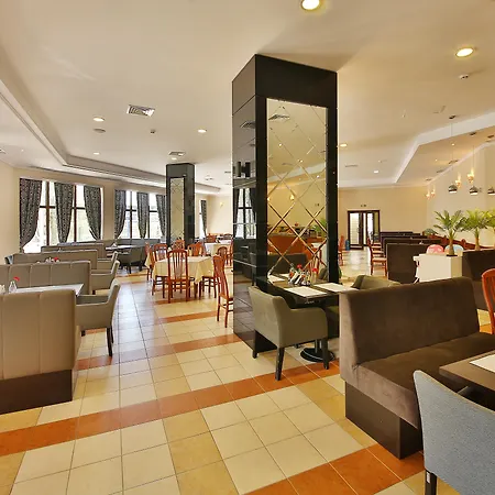 酒店 Prestige And Aquapark 瓦爾納