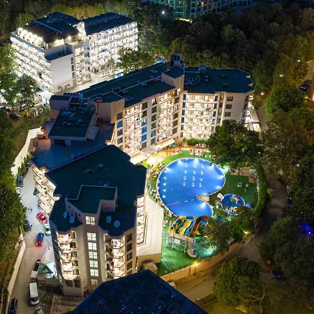 Hotel Prestige And Aquapark Varna