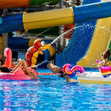 Hotel Prestige And Aquapark Varna