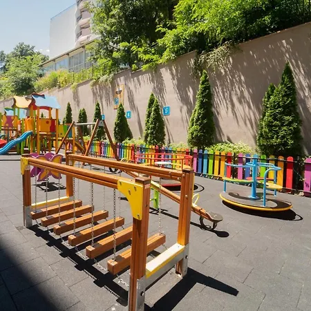 Prestige And Aquapark 酒店