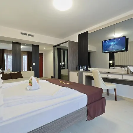 Prestige And Aquapark Varna