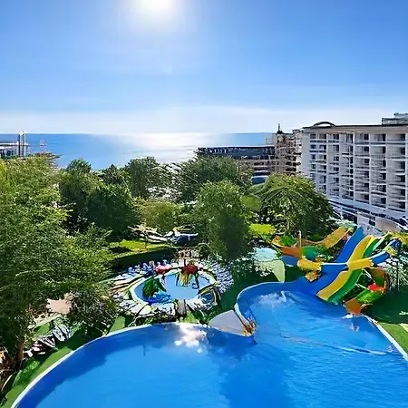 Prestige And Aquapark Hotel 4*