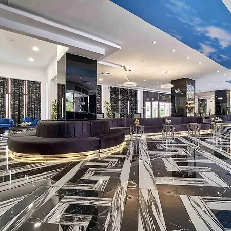 Hotel Prestige And Aquapark