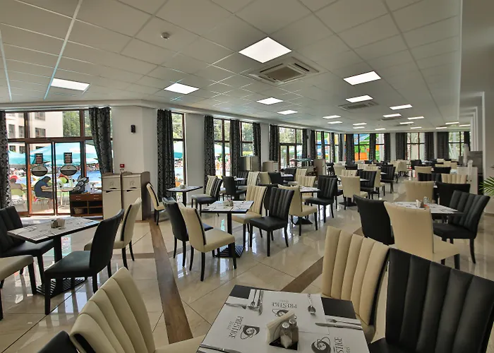 Prestige And Aquapark 4*