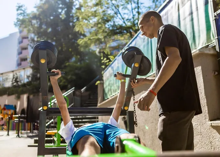 Hotel Prestige And Aquapark Varna